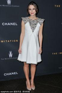 明星性感游装图,明星们的夏日魅力瞬间