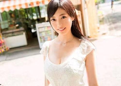 av女星夢野,揭秘AV界璀璨星辰的崛起之路